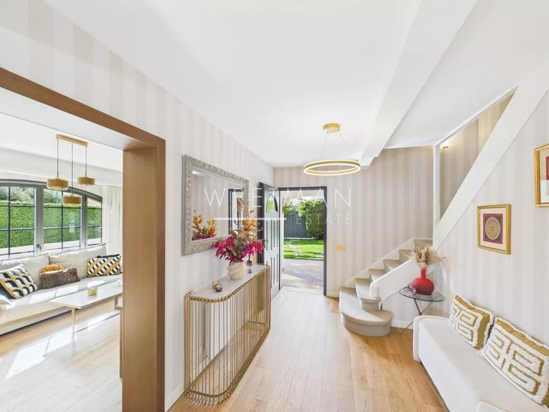 Villa - 165 m² - 6 pièces