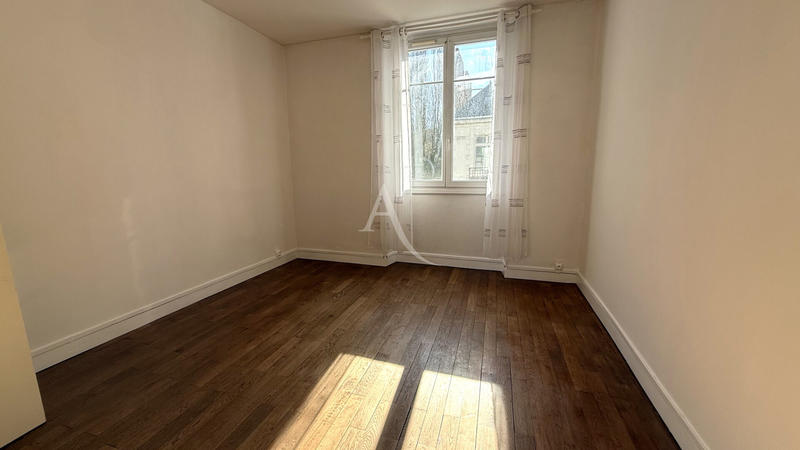 Appartement - 105 m² - 5 pièces