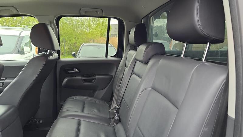 Volkswagen Amarok Double Cabine 2.0 Tdi 180 Dsg7 Confortline