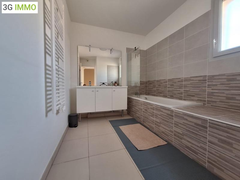 Maison - 86 m² - 4 pièces