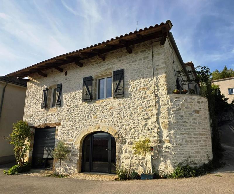 Maison - 104 m² - 6 pièces