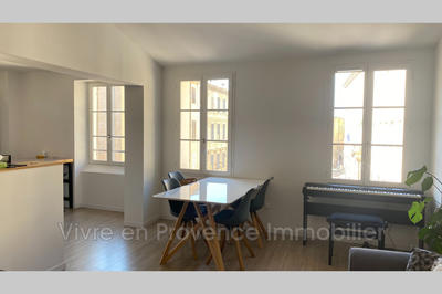 Appartement - 86 m² - 4 pièces