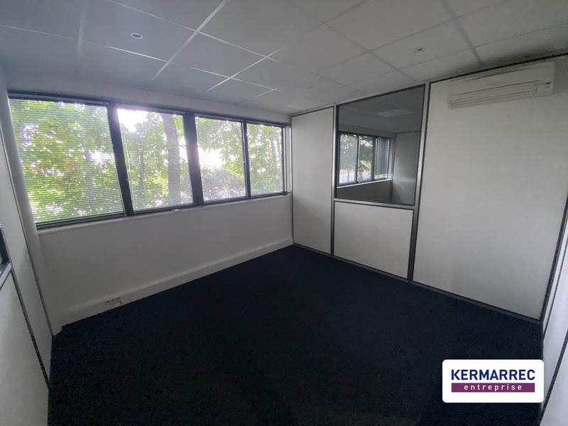 Bureau - 131 m²