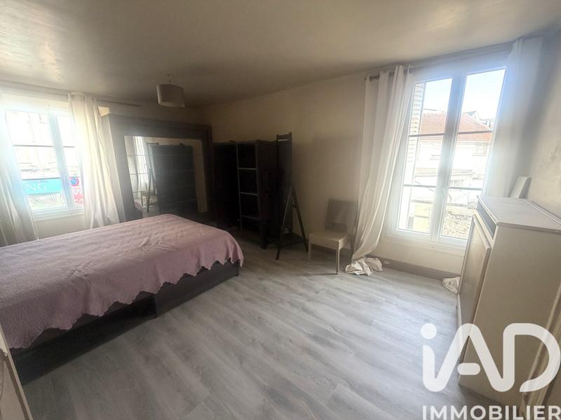 Appartement - 100 m² - 3 pièces