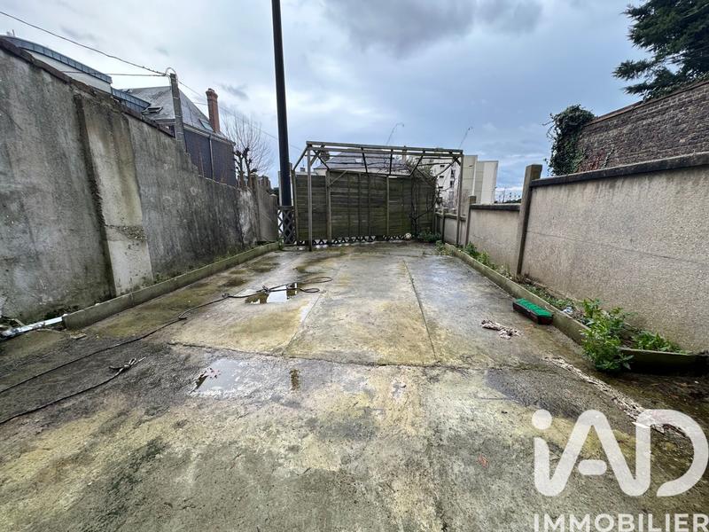 Maison - 96 m² - 4 pièces