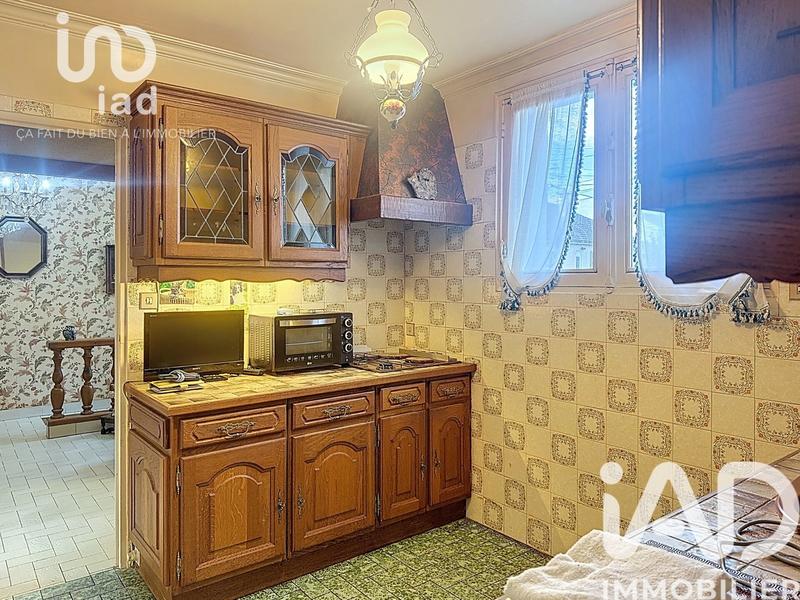 Maison - 99 m² - 5 pièces