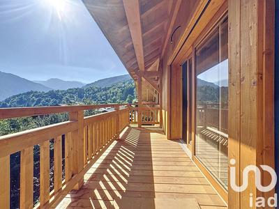 Appartement - 90 m² - 5 pièces