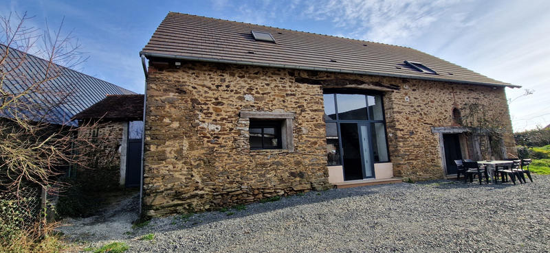 Maison - 166 m² - 6 pièces