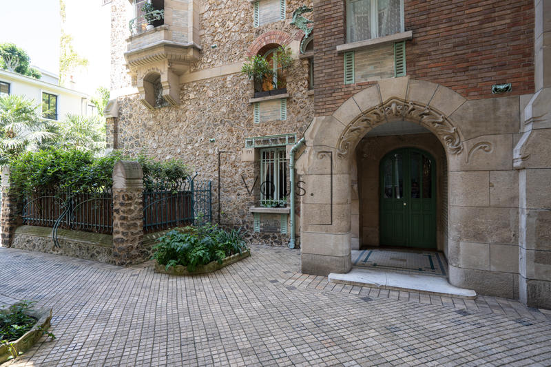 Appartement - 84 m² - 4 pièces