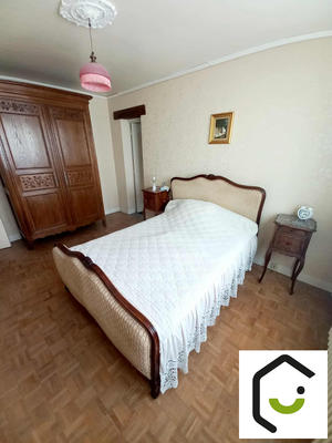 Maison - 89 m² - 5 pièces