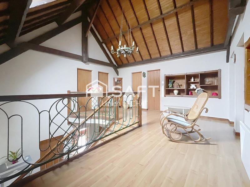 Maison - 183 m² - 7 pièces
