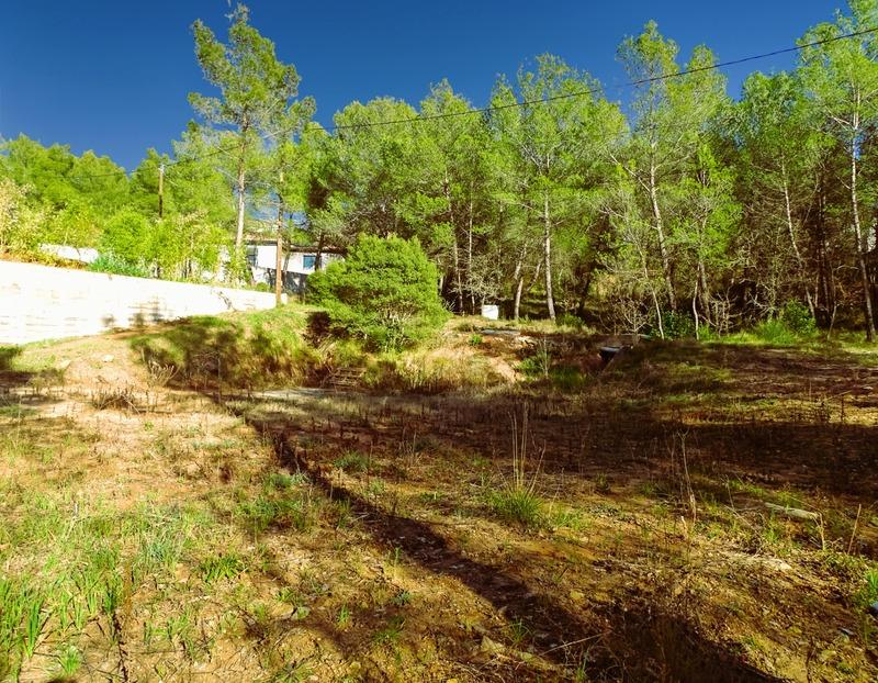 Terrain constructible - 1 668 m²