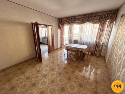 Maison - 206 m² - 10 pièces