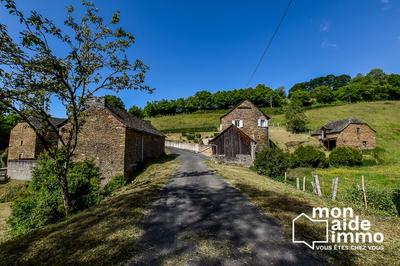 Maison ancienne - 100 m² - 6 pièces