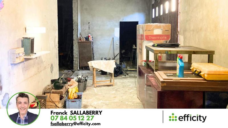 Maison - 215 m² - 9 pièces