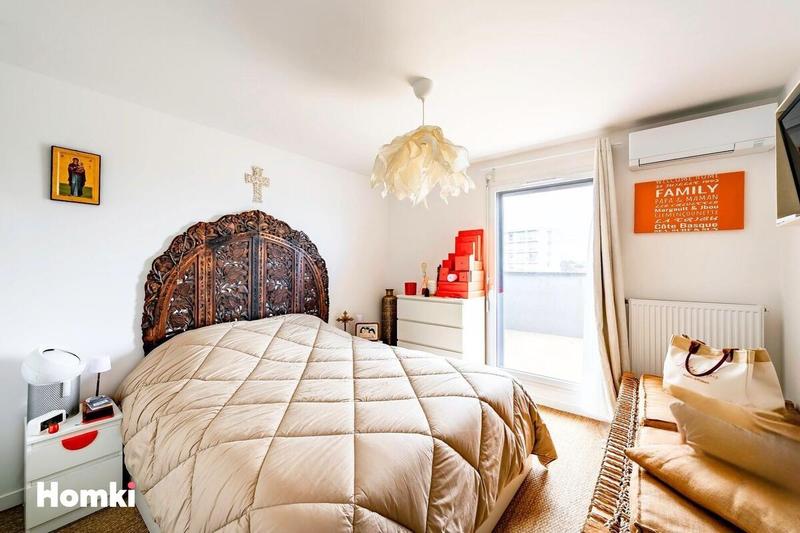 Appartement - 81 m² - 4 pièces