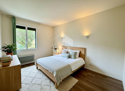 Maison - 190 m² - 6 pièces