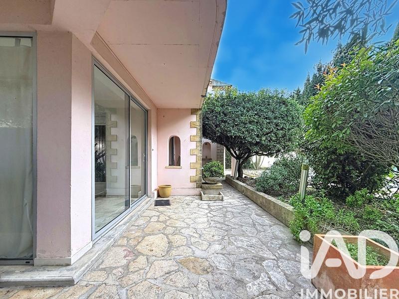 Maison - 197 m² - 8 pièces