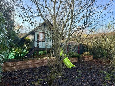 Maison traditionnelle - 78 m² - 4 pièces