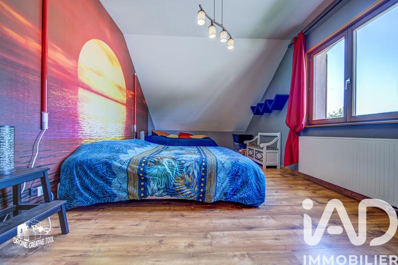 Maison - 186 m² - 7 pièces