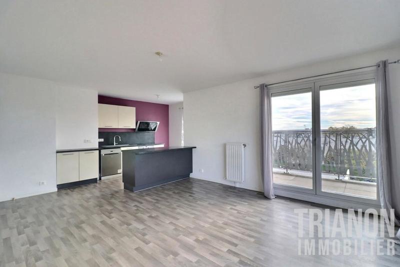 Appartement - 93 m² - 5 pièces