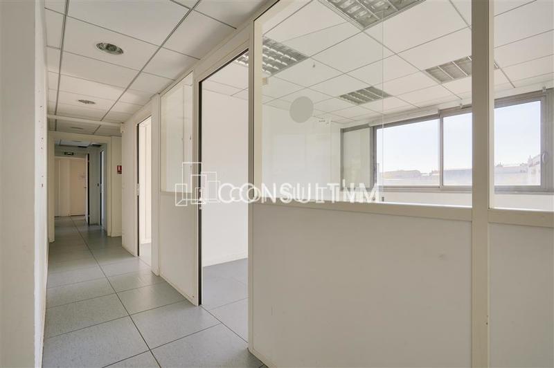 Bureau - 209 m²
