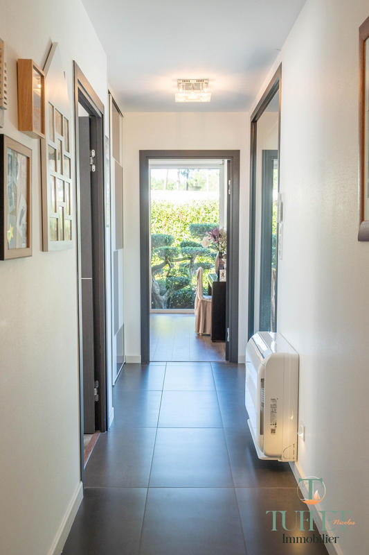 Villa - 238 m² - 5 pièces