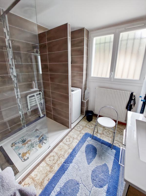 Maison - 174 m² - 7 pièces