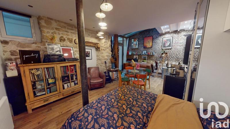 Studio - 30 m² - 1 pièce