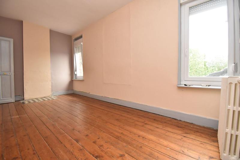 Maison de ville - 150 m² - 70 pièces