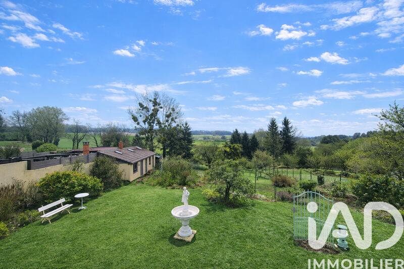 Maison - 150 m² - 7 pièces