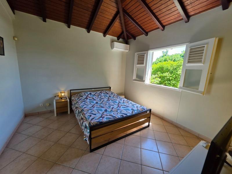 Maison d'architecte - 202 m² - 5 pièces