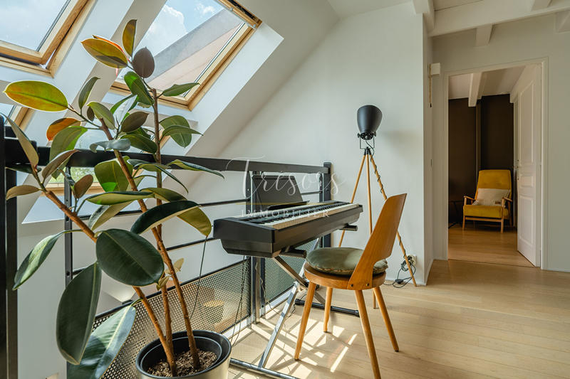 Appartement - 197 m² - 6 pièces