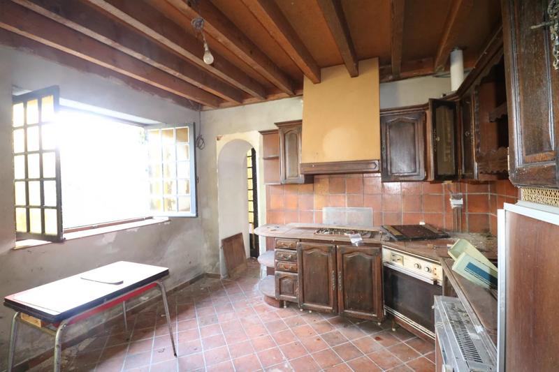 Maison - 270 m² - 8 pièces