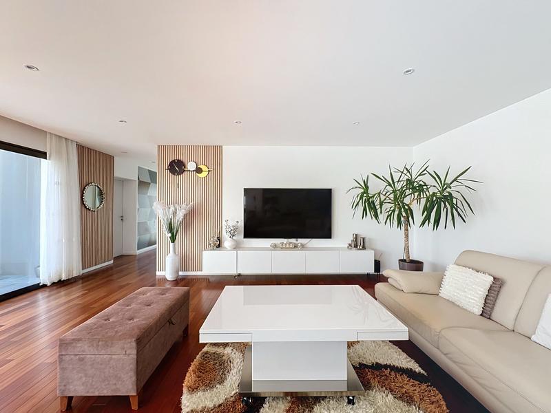 Maison contemporaine - 167 m² - 6 pièces