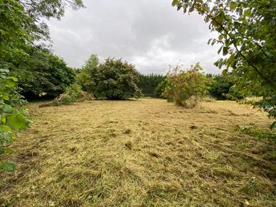 Terrain - 4 040 m²