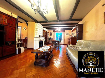 Maison - 93 m² - 6 pièces