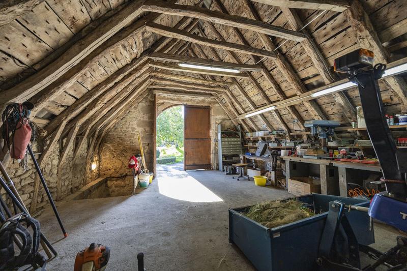 Maison ancienne - 224 m² - 8 pièces