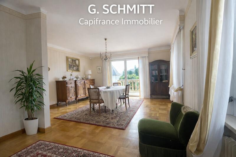 Maison - 180 m² - 8 pièces