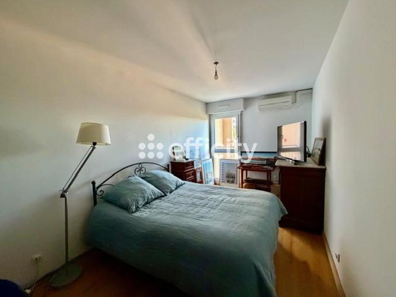 Appartement - 76 m² - 3 pièces