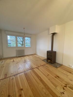 Maison - 75 m² - 4 pièces