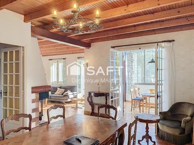 Maison - 190 m² - 8 pièces