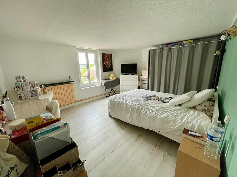 Maison - 105 m² - 4 pièces