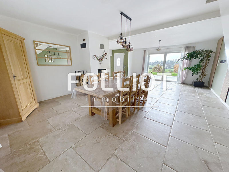 Maison - 142 m² - 5 pièces