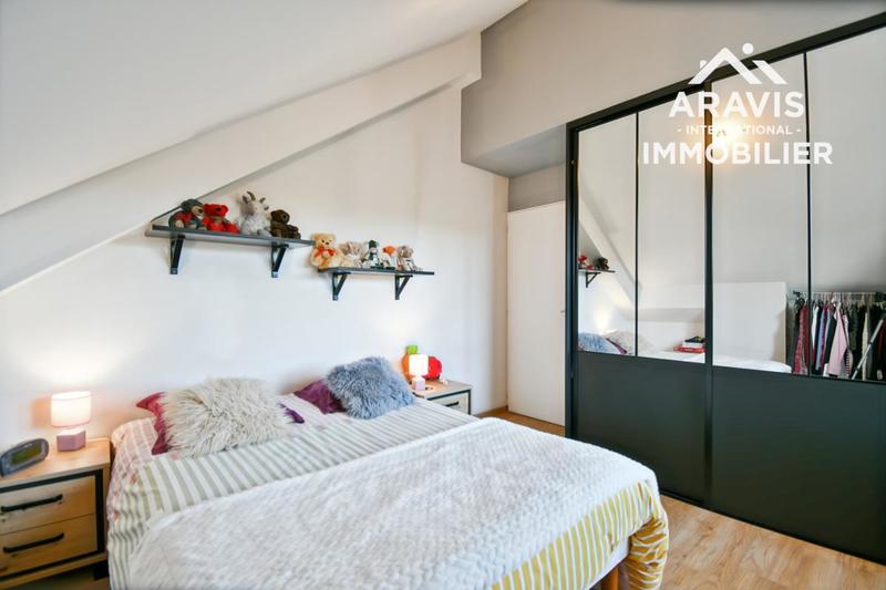 Duplex - 98 m² - 4 pièces