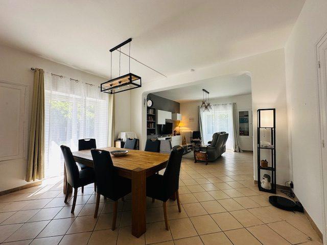 Maison ancienne - 287 m² - 10 pièces