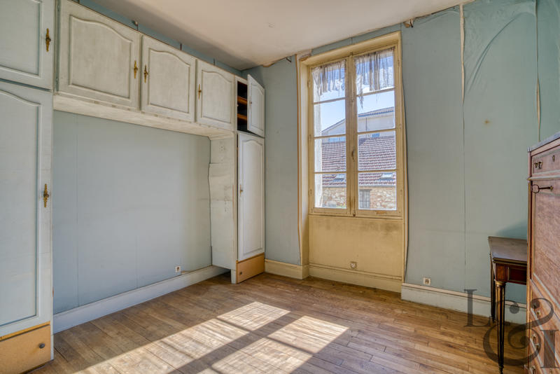 Maison - 175 m² - 7 pièces