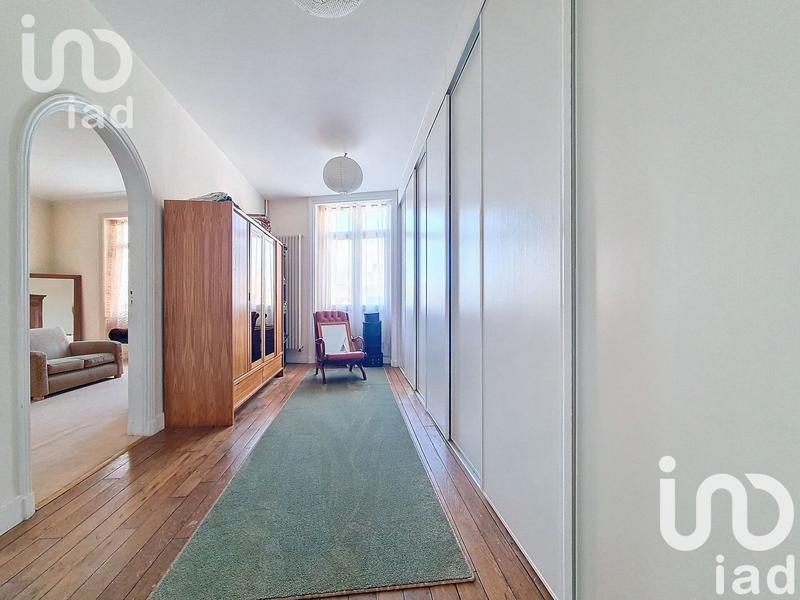 Maison - 480 m² - 11 pièces