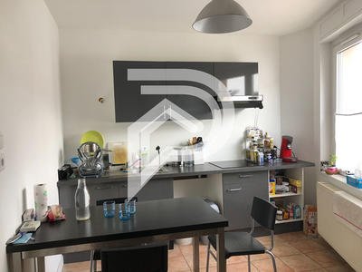 Immeuble - 175 m² - 7 pièces