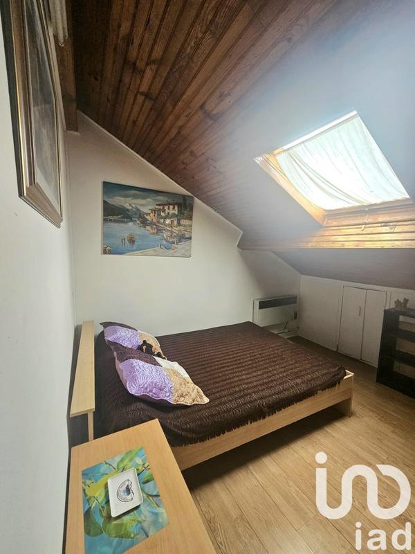 Maison - 75 m² - 5 pièces